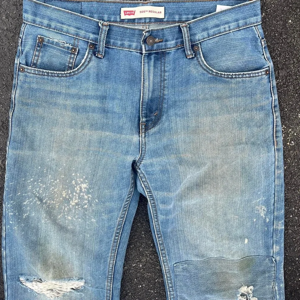 1990s baggy Levi 560 Loose fitting jeans size 34